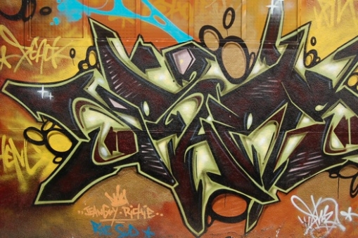 les tags et les graffitis